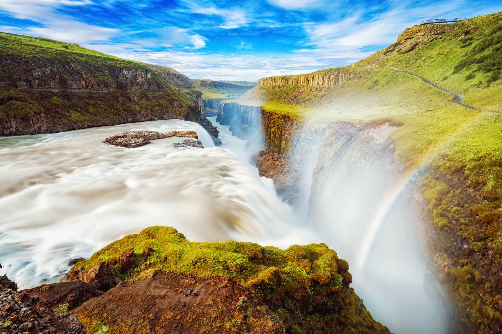 Iceland,,Gullfoss,Waterfall.,Captivating,Scene,With,Rainbow,Of,Gullfoss,Waterfall